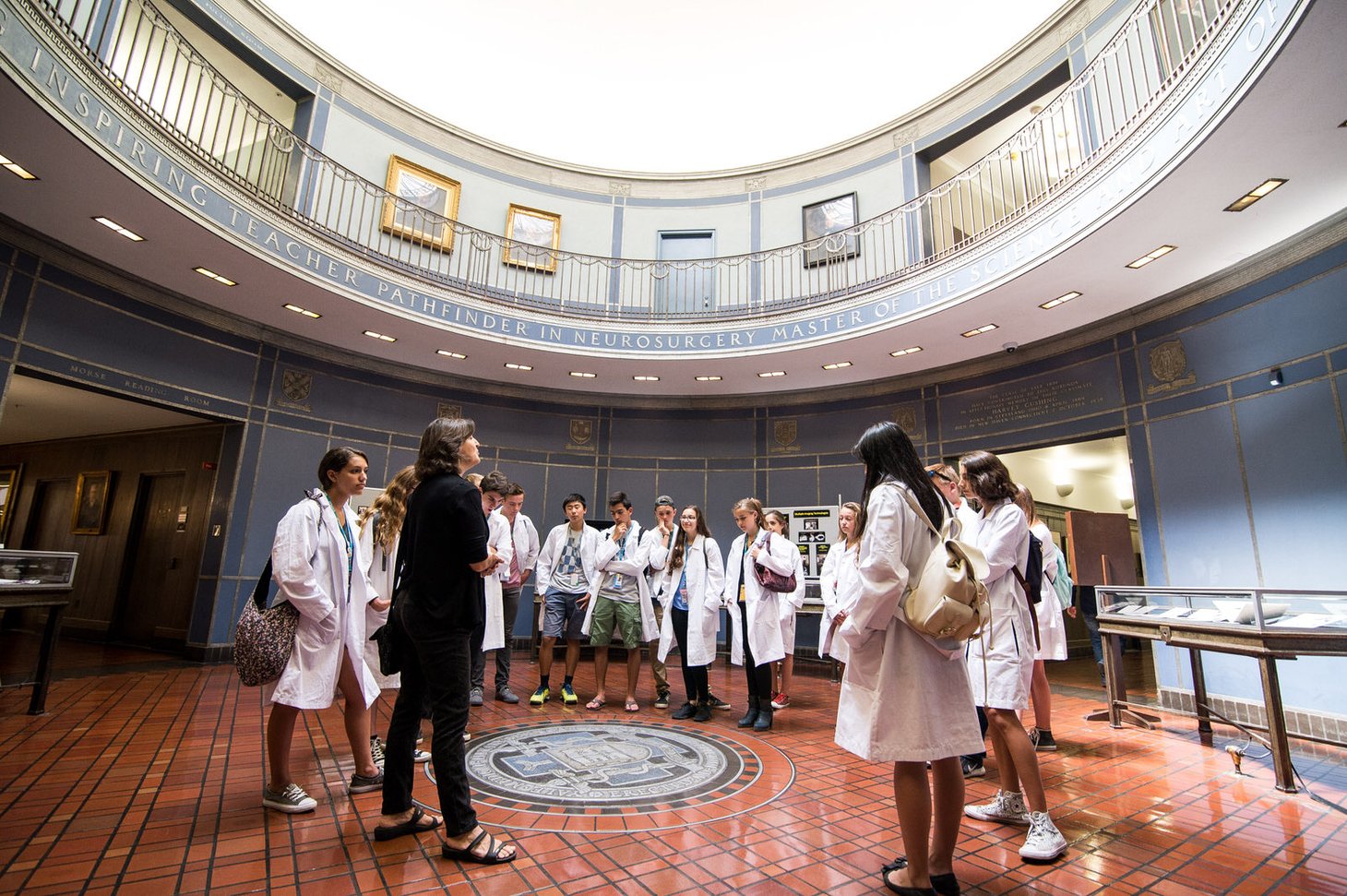 Brains in Jars Psychology + Neuroscience Students at the Cushing Center